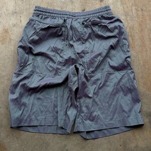 Lululemon Lightweight Shorts - Blue